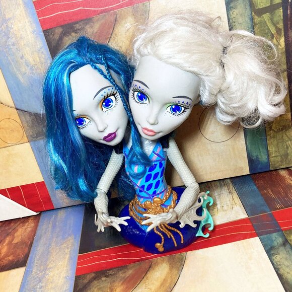 Monster High Peri and Pearl Serpentine Styling Head 2-Headed Doll Play Hair - Picture 9 of 10